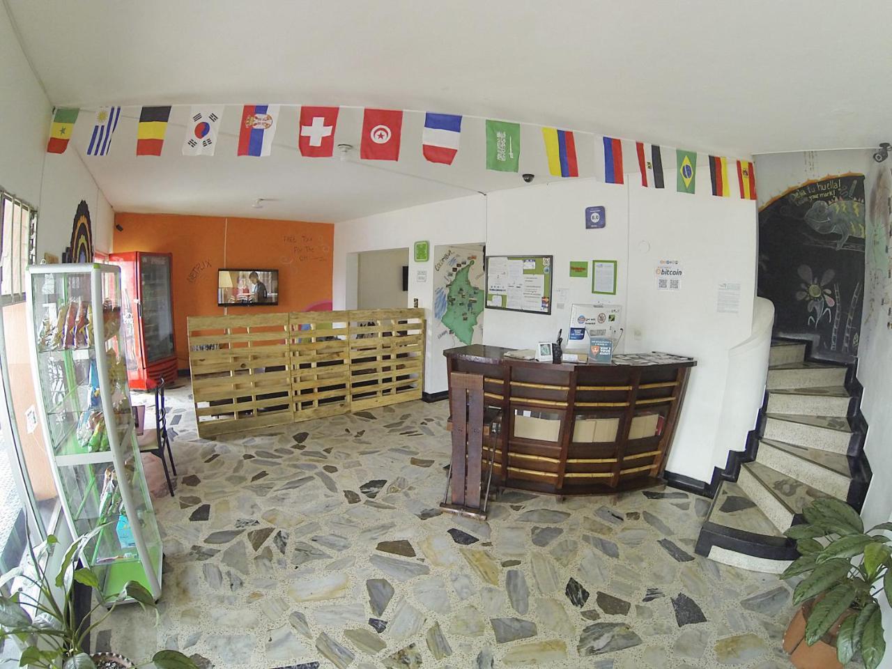 Kamalion Hostel Pereira Extérieur photo